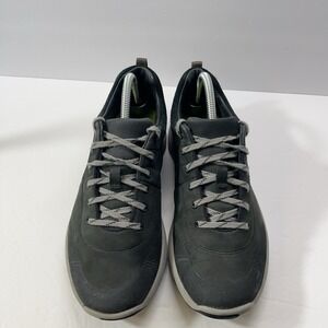 Clarks Womens 9.5 M Hiking Shoes Gray Leather Sneakers Waterproof Arch Support